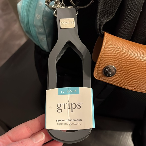 JJ Cole Diaper Bag - Picture 9 of 10